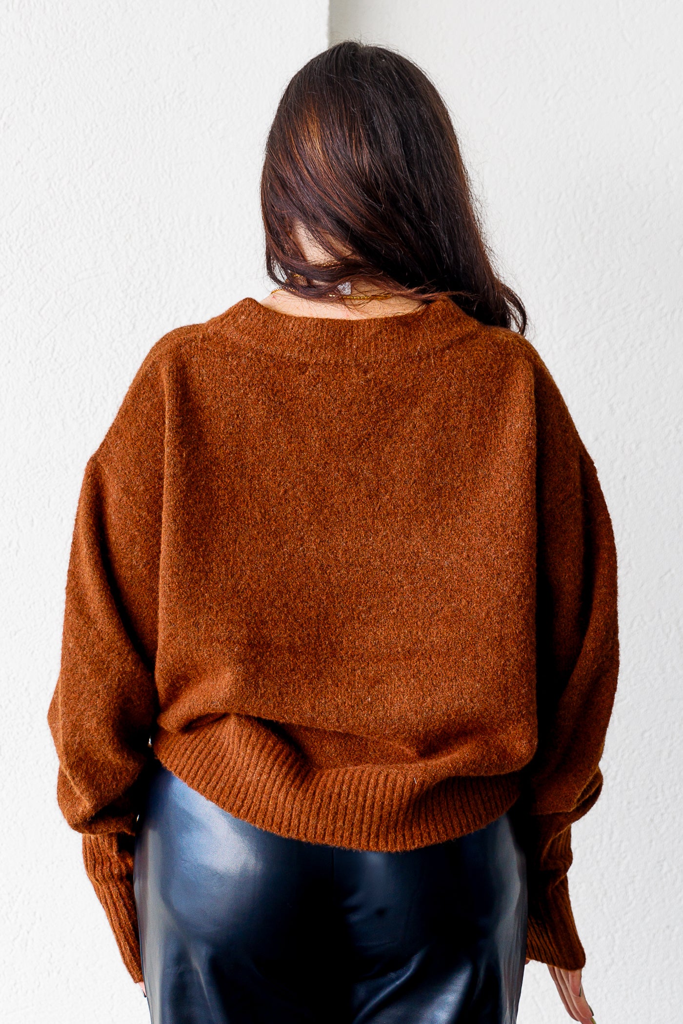 ZOEY KNIT SWEATER