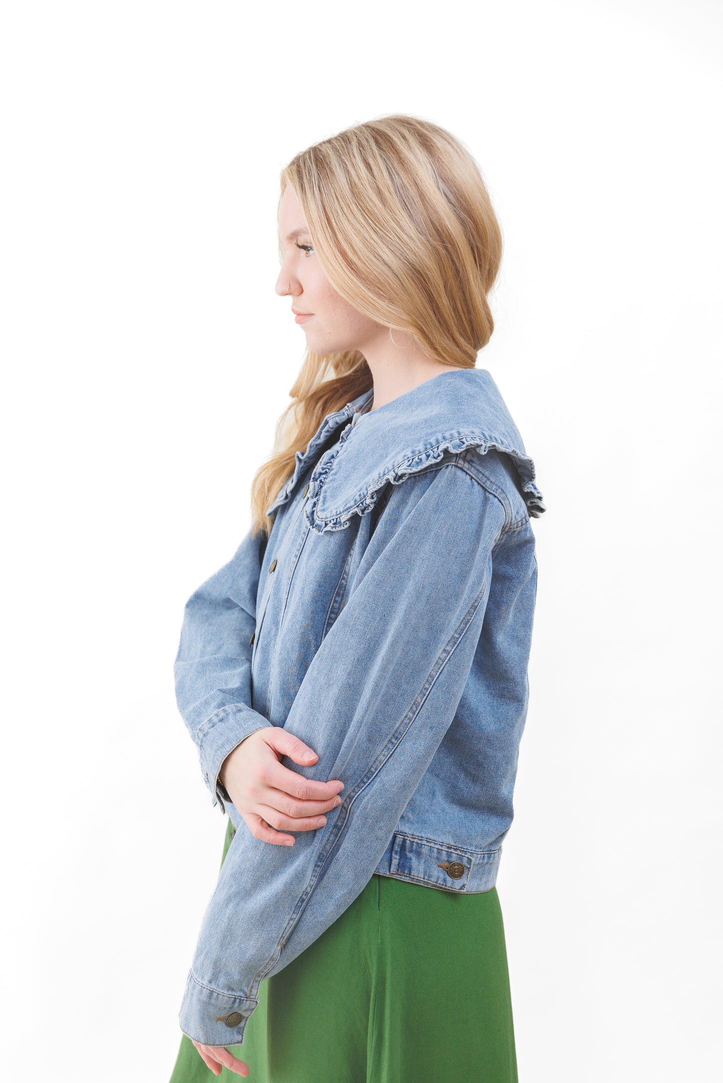 WENDY CROPPED DENIM JACKET