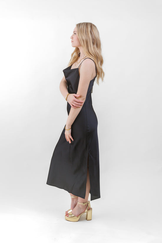 ANJOLETH SLIP-ON MIDI DRESS