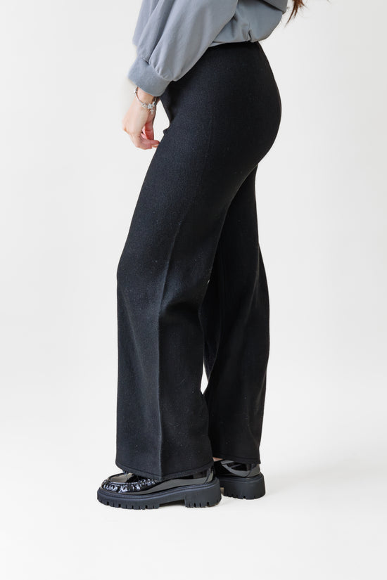 GRADE & GATHER STRAIGHT LEG STRETCHY KNIT PANTS 