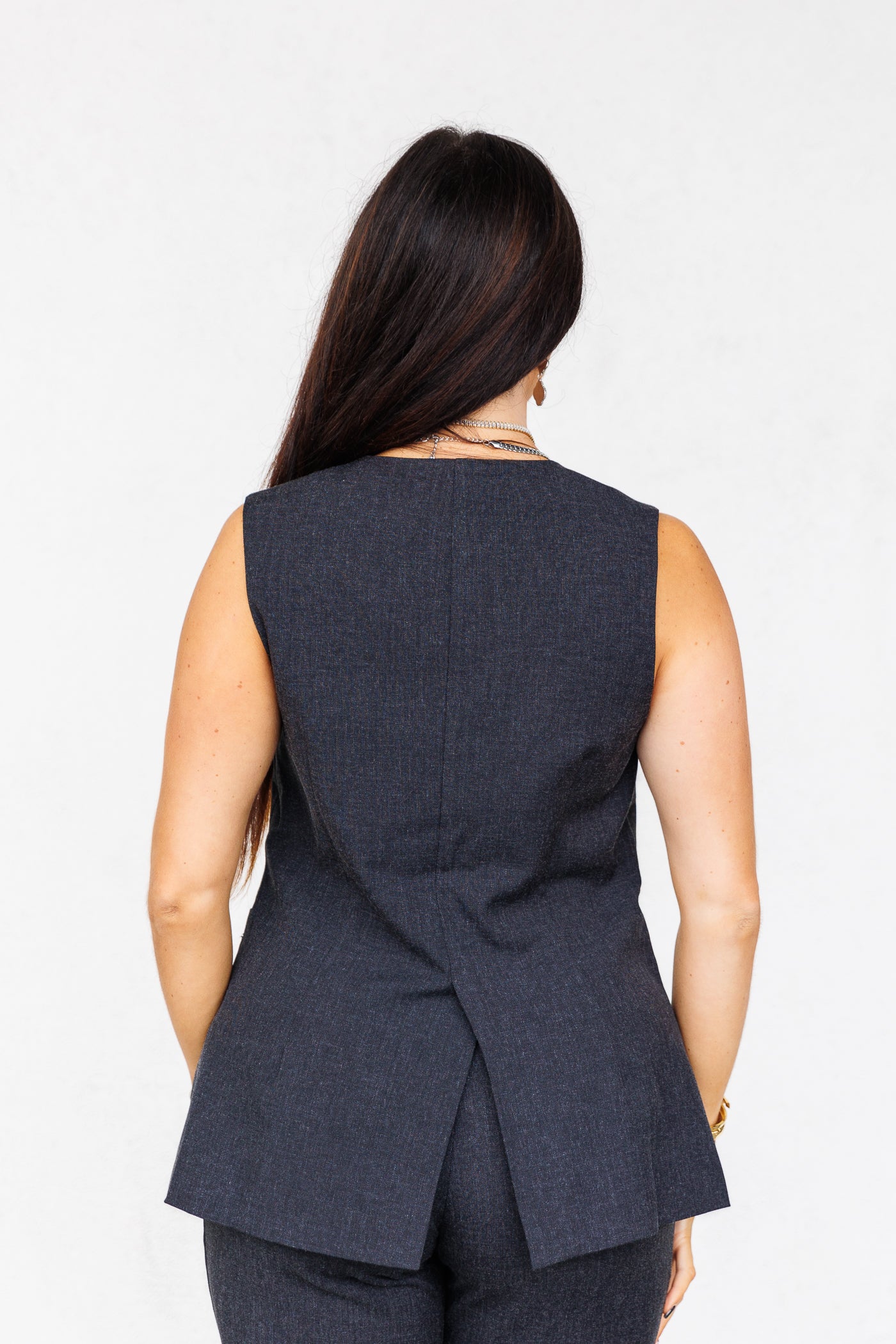 GRACIE BUTTON VEST