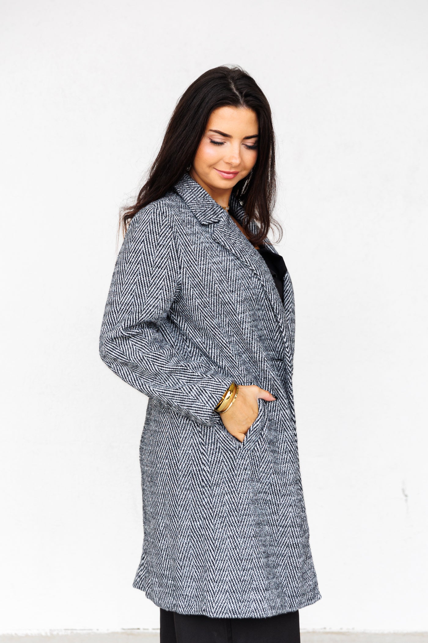 ROSELYN HERRINGBONE COAT