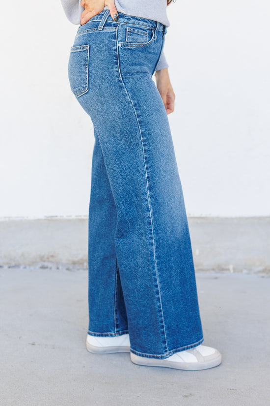 CAROLINE WIDE LEG JEANS