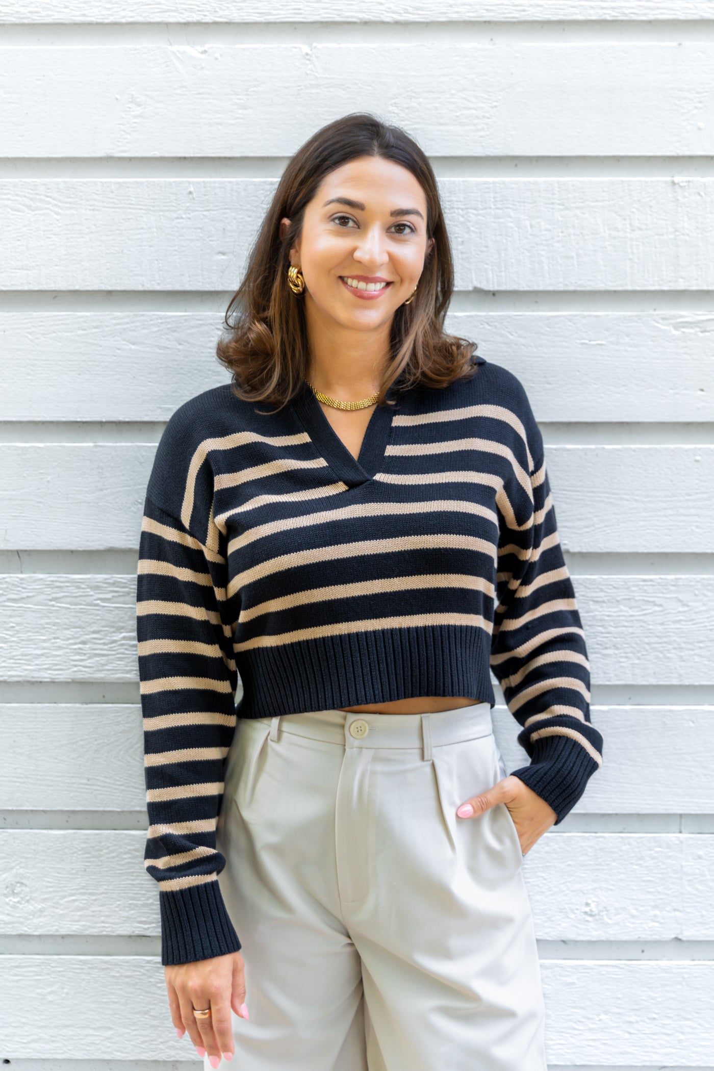 OLIVACEOUS STRIPED SWEATER