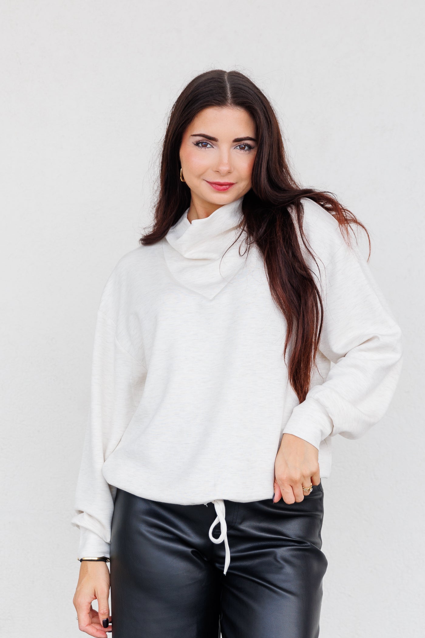 THML FUNNEL NECK CINCHED HEM SWEATER